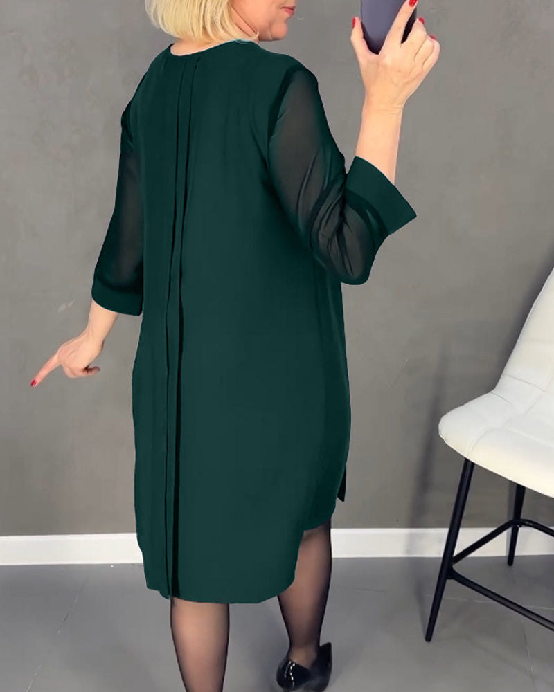 Elżbieta | Elegancka czarna sukienka z plisowanym przodem